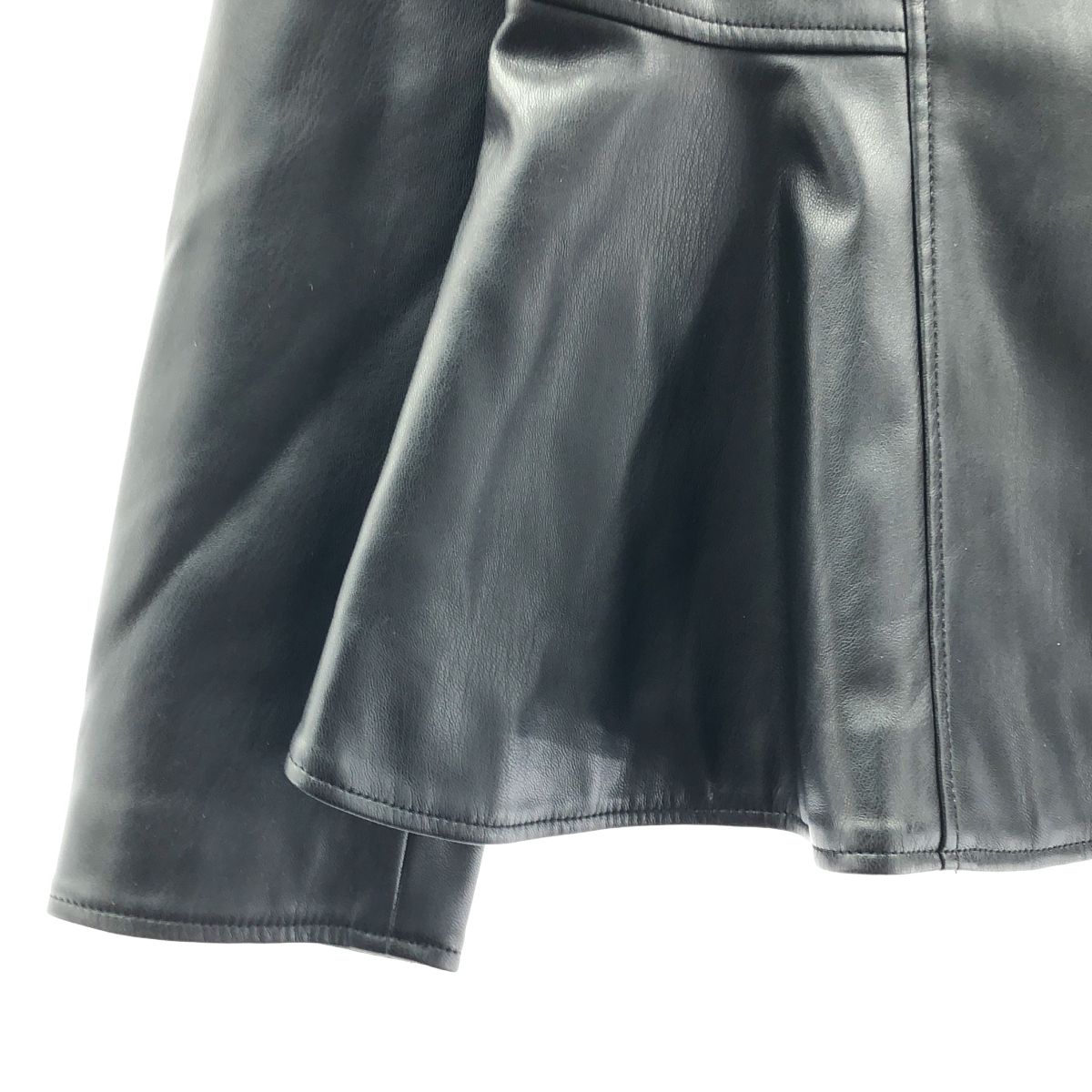 美品】 JENNE / ジェンヌ | 2021AW | エコレザーペプラム