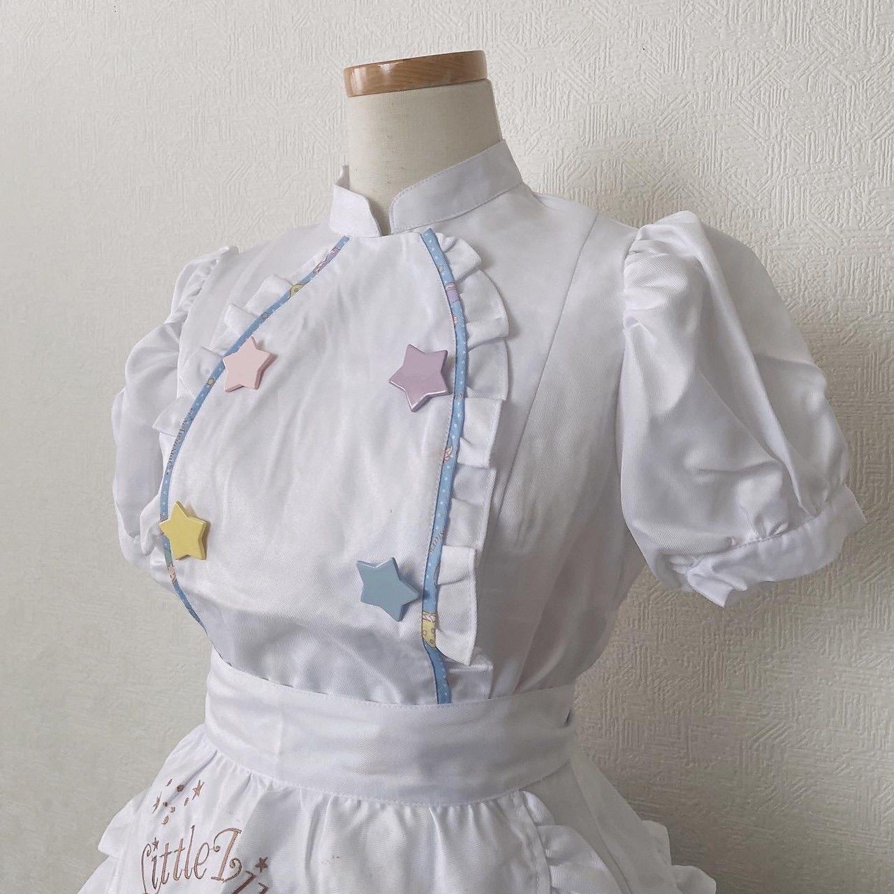 リトルツインスターズ キキララ メイド服 - メルカリ