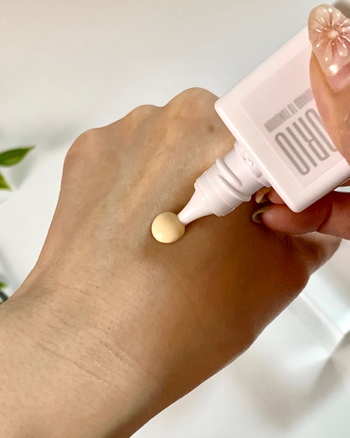 アキノリオ【新発売】クリアクリスタルスキンベースUV 日焼け止め