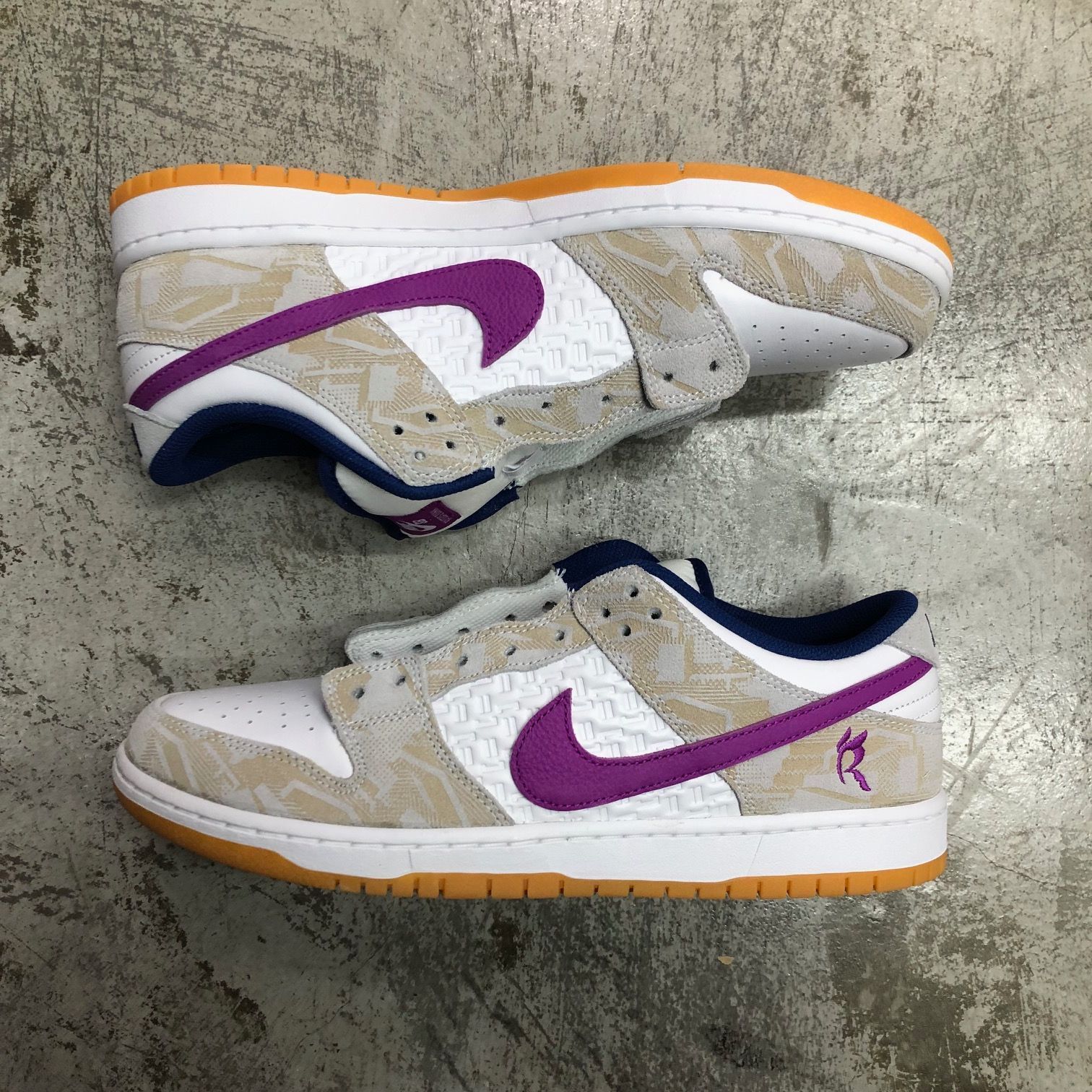 新品 Rayssa Leal Nike SB Dunk Low PRM Pure Platinum and Vivid Purple FZ5251-001 ライッサレアウ ダンク スニーカー ナイキ 30cm 73352A1