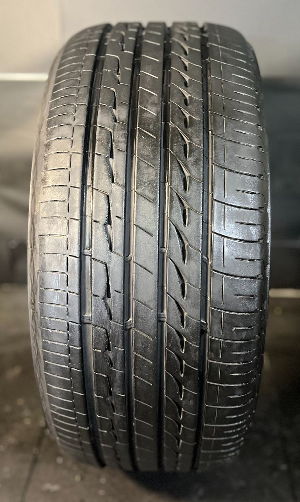約9分山 ブリヂストン BRIDGESTONE レグノ REGNO GR-XⅡ 245 35R20 1本 h_250