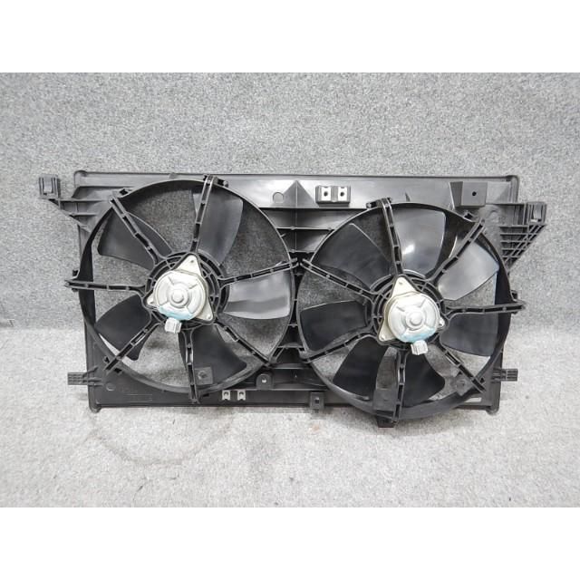 マツダ アクセラ BL BL5FW 電動ファン ラジエーターファン 1500cc ZY L327-15-150 L328-15-150[101940]