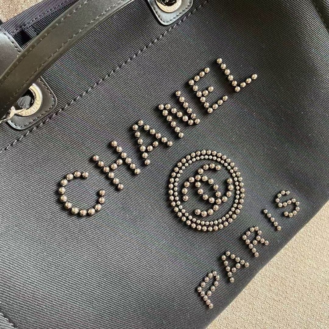 【パールの持ち手がお洒落★CHANEL】シャネル ショルダーバッグ ☆CHANEL☆ シャネル ショルダーバッグ ハンドバッグ パール