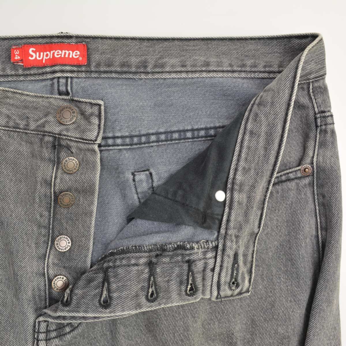 SUPREME】Regular Jeanデニムパンツ - メルカリ