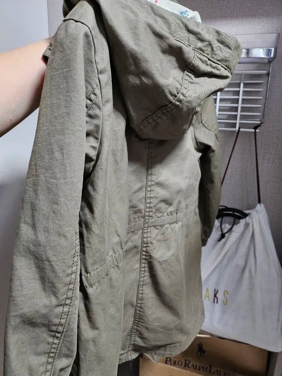 中古】 ソーシャルワークの社会的構築 優しさの名のもとに (明石