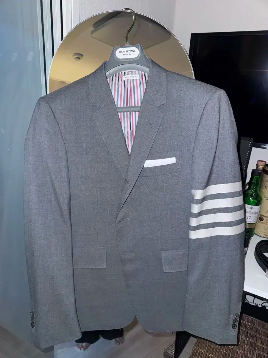 Thom Browne(トム・ブラウン) ミディアム グレー ブレザー