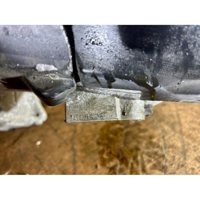 MF08-100 エンジン本体