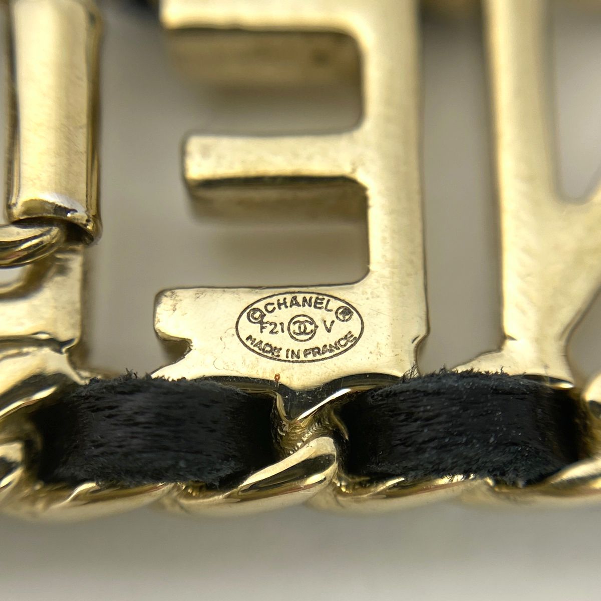 シャネル CHANEL ロゴ バレッタ 髪留め 髪飾り ヘアクリップ バレッタ  