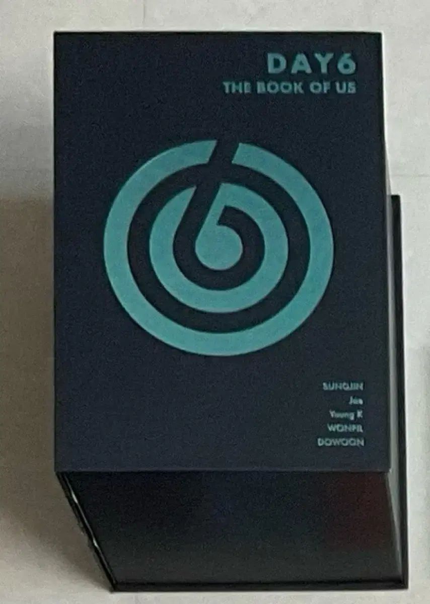 まとめ売り DAY6(デイシックス) The Book of Us パッケージ