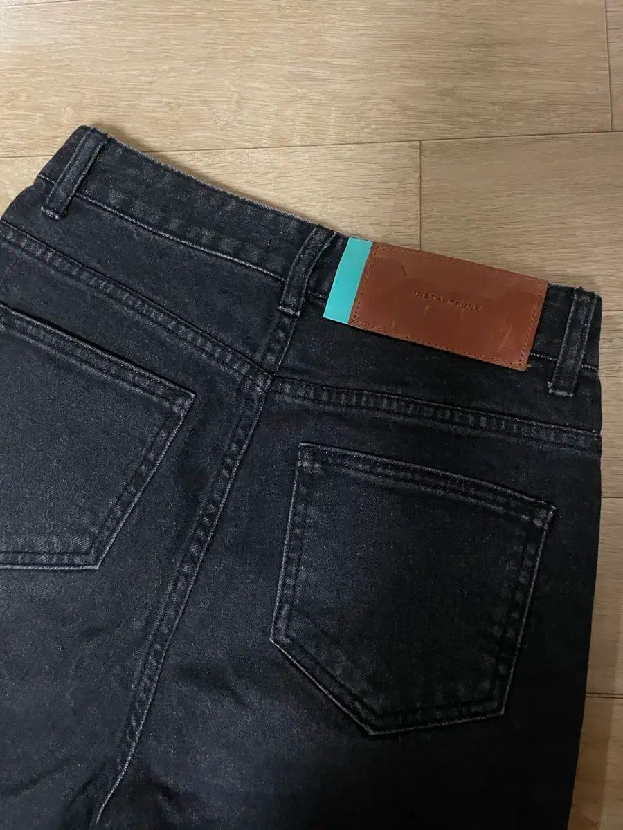 INSTANTFUNK インスタントファンク ブーツカット デニム パンツ 黒
