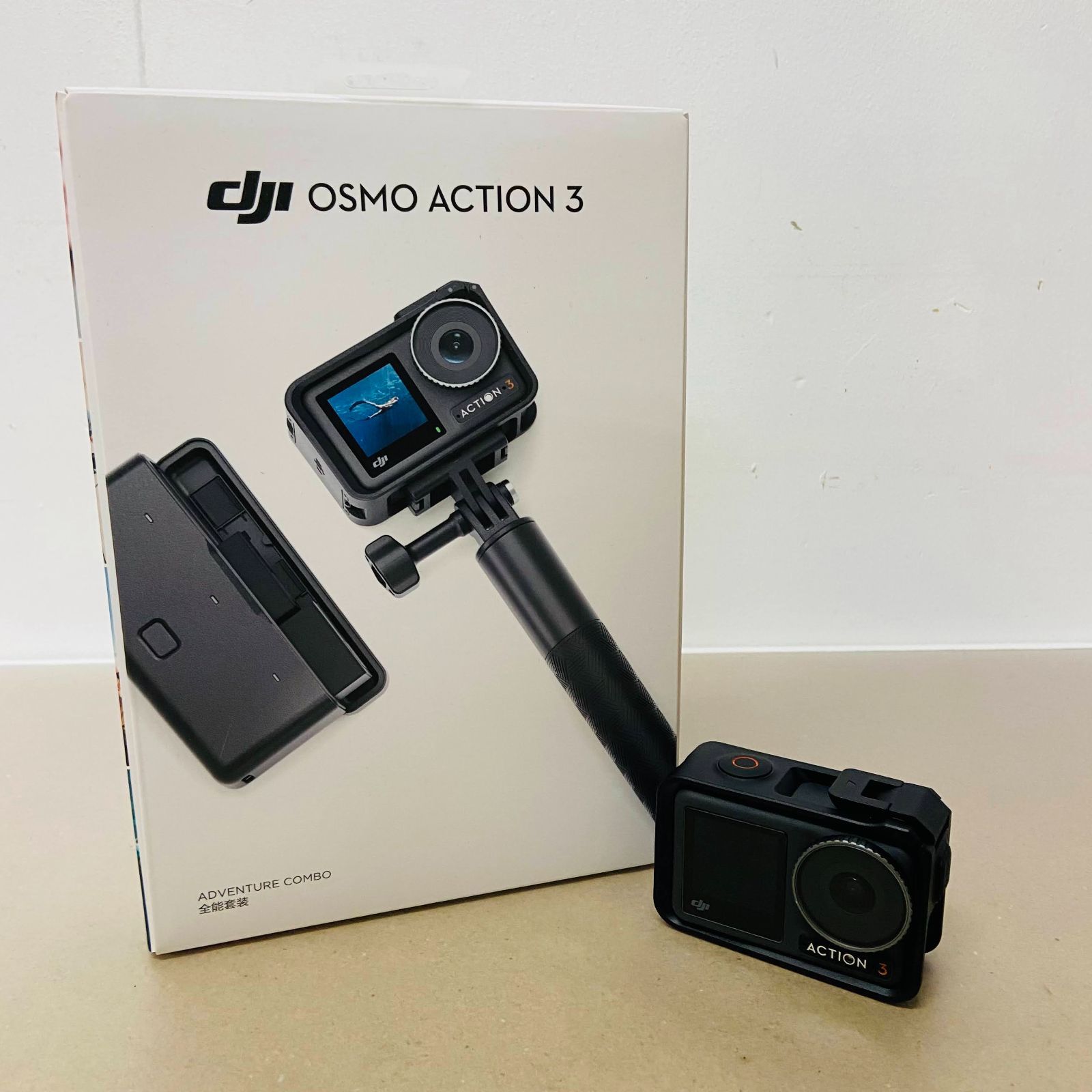 DJI Osmo Action 3 Adventure 整える コンボ 付属品完備 C1008 