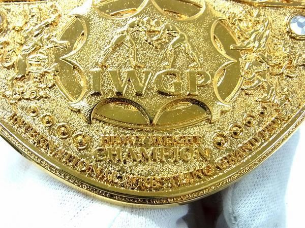 貴重新日本プロレスの２代目IWGPヘビーベルトのバックル □新品□未使用□ 新日本プロレス シンニホンプロレス 二代目