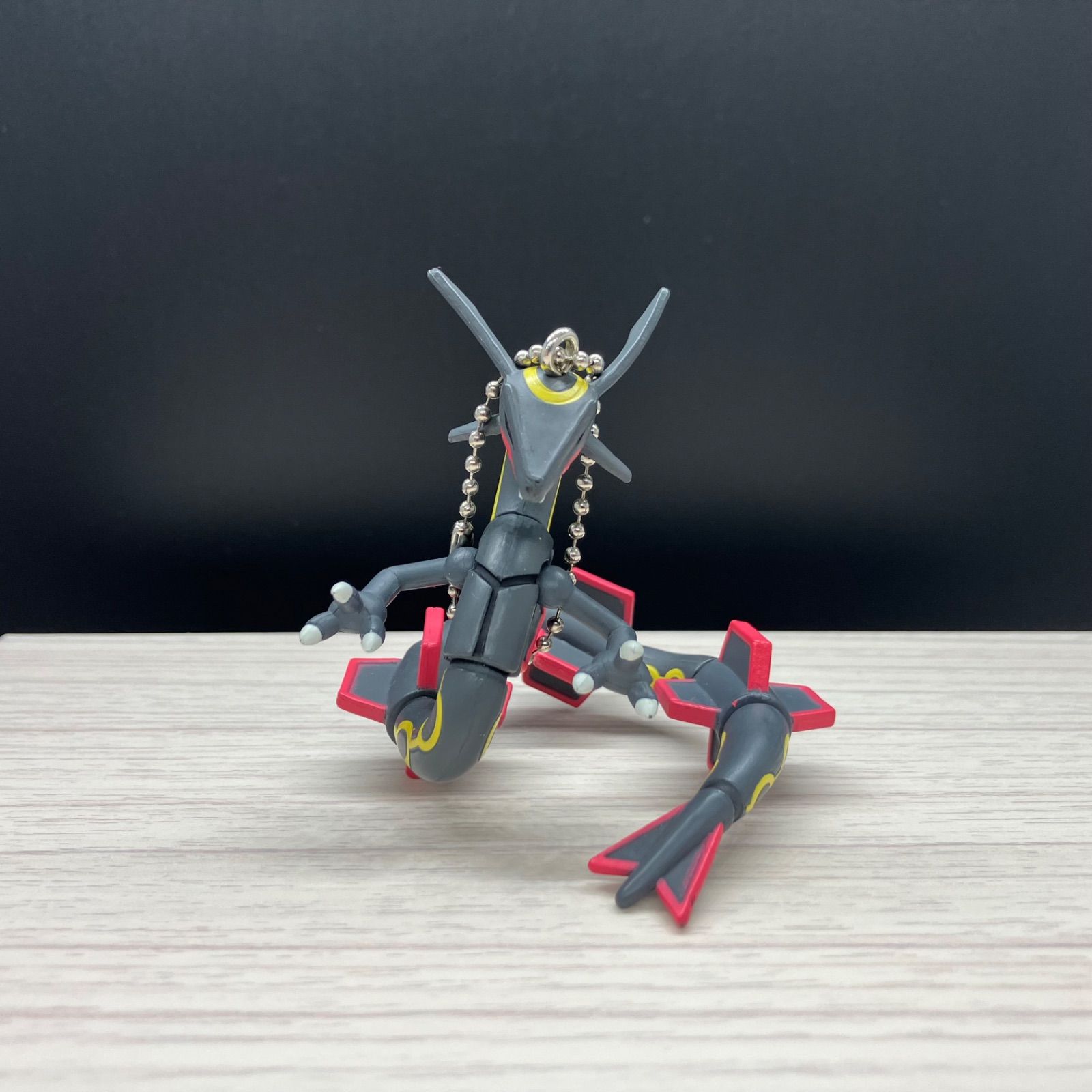 ガシャっとコレクト 黒いレックウザ 【A-3 ポケモン フィギュア