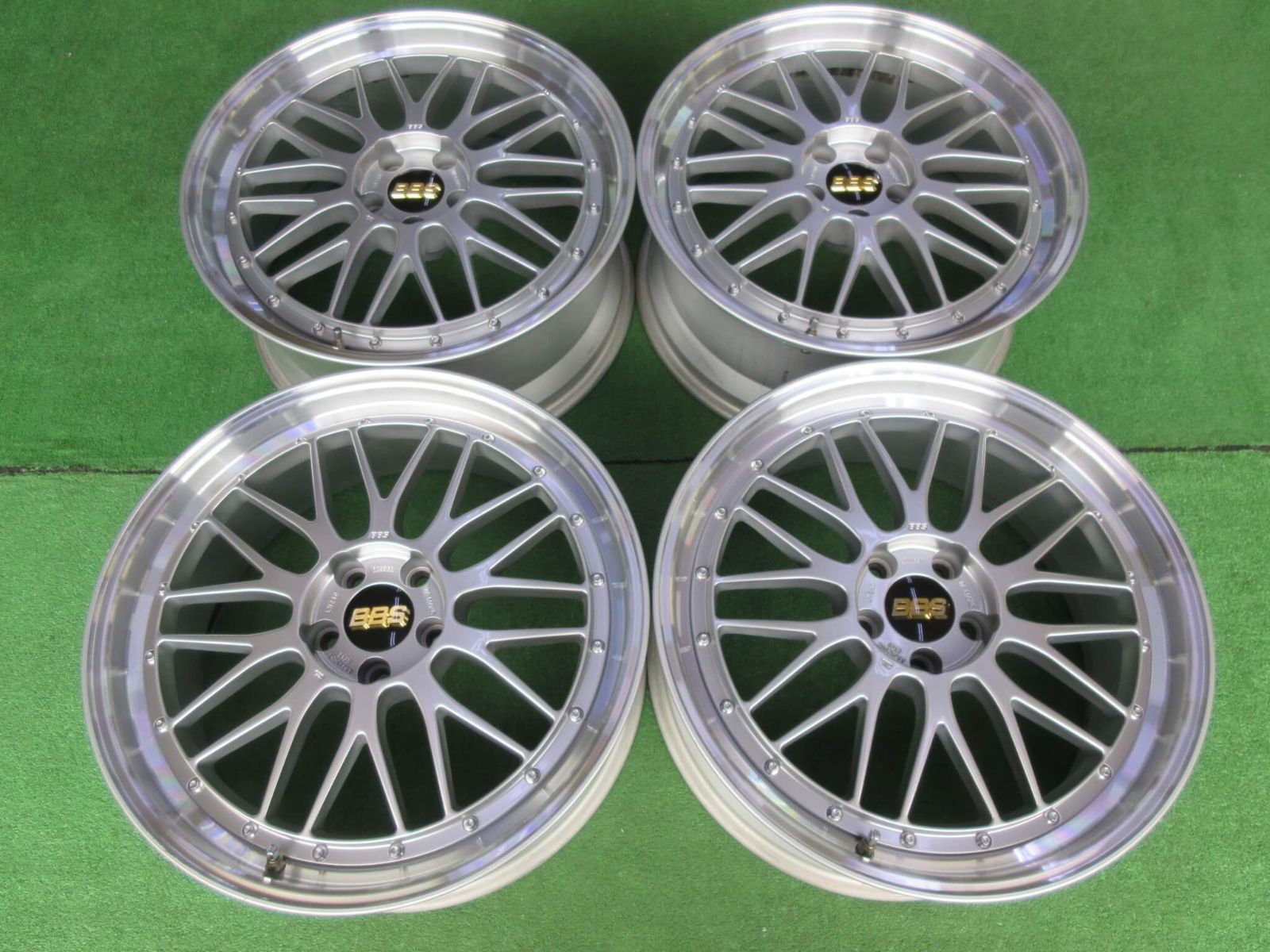 BBS LM 8.5J-20 5H114.3 +43 ダイヤモンドシルバー BBS