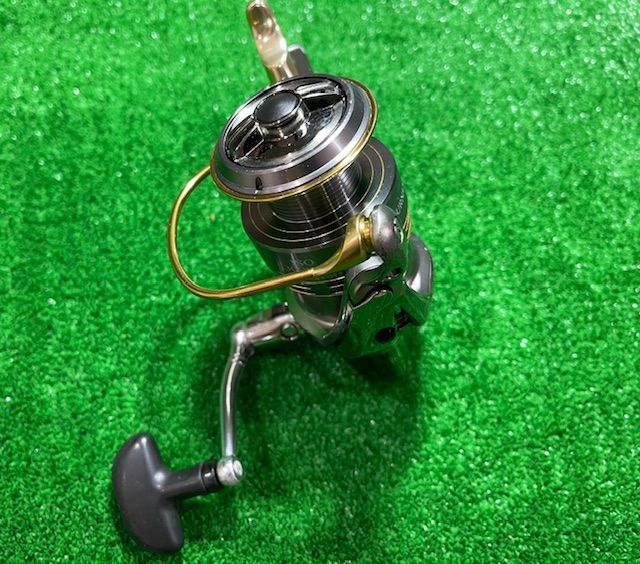 ダイワ トーナメント iso 3000xh LBD 22TOURNAMENT ISO 3000XH-LBD