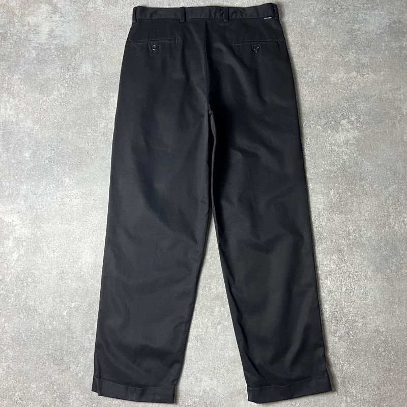 90-00s DOCKERS 2タックスラックス ブラック W34 L31 00s DOCKERS 2タック コットン チノ パンツ 34 32 / 00年代