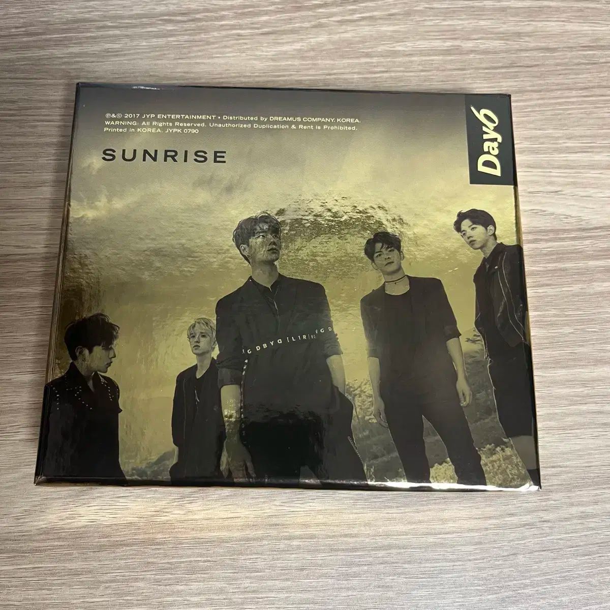 DAY6 アルバム SUNRISE Day6: K-Pop Band To Drop First Full Album