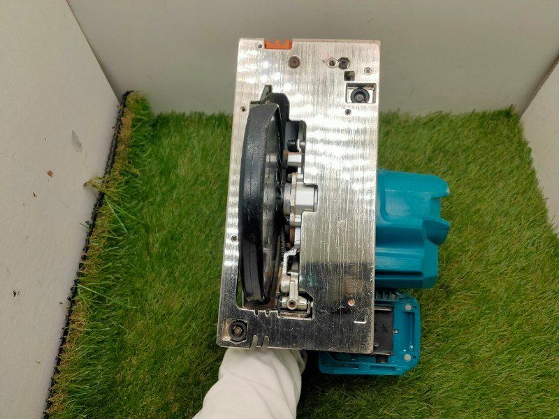 165mm充電式マルノコ 本体のみ|バッテリー