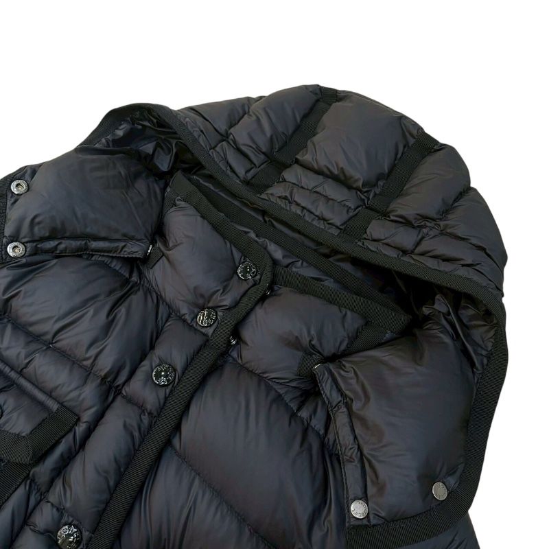 ダウンジャケット