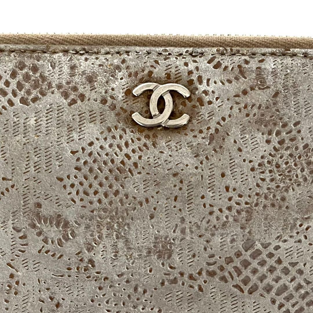 CHANEL シャネル レースイズモア 長財布 ベージュ系 ラウンド