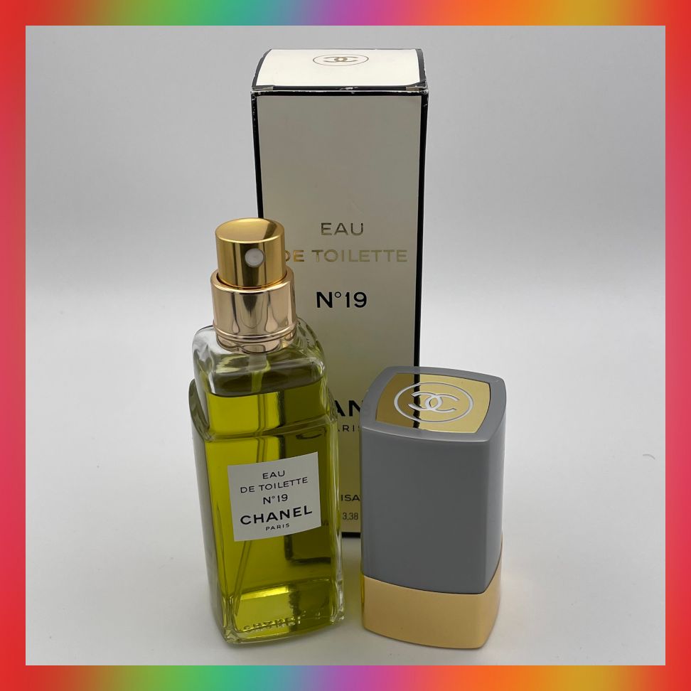 美品 シャネル 香水 EAU DE TOILETTE N°19 CHANEL PARIS オードゥ  