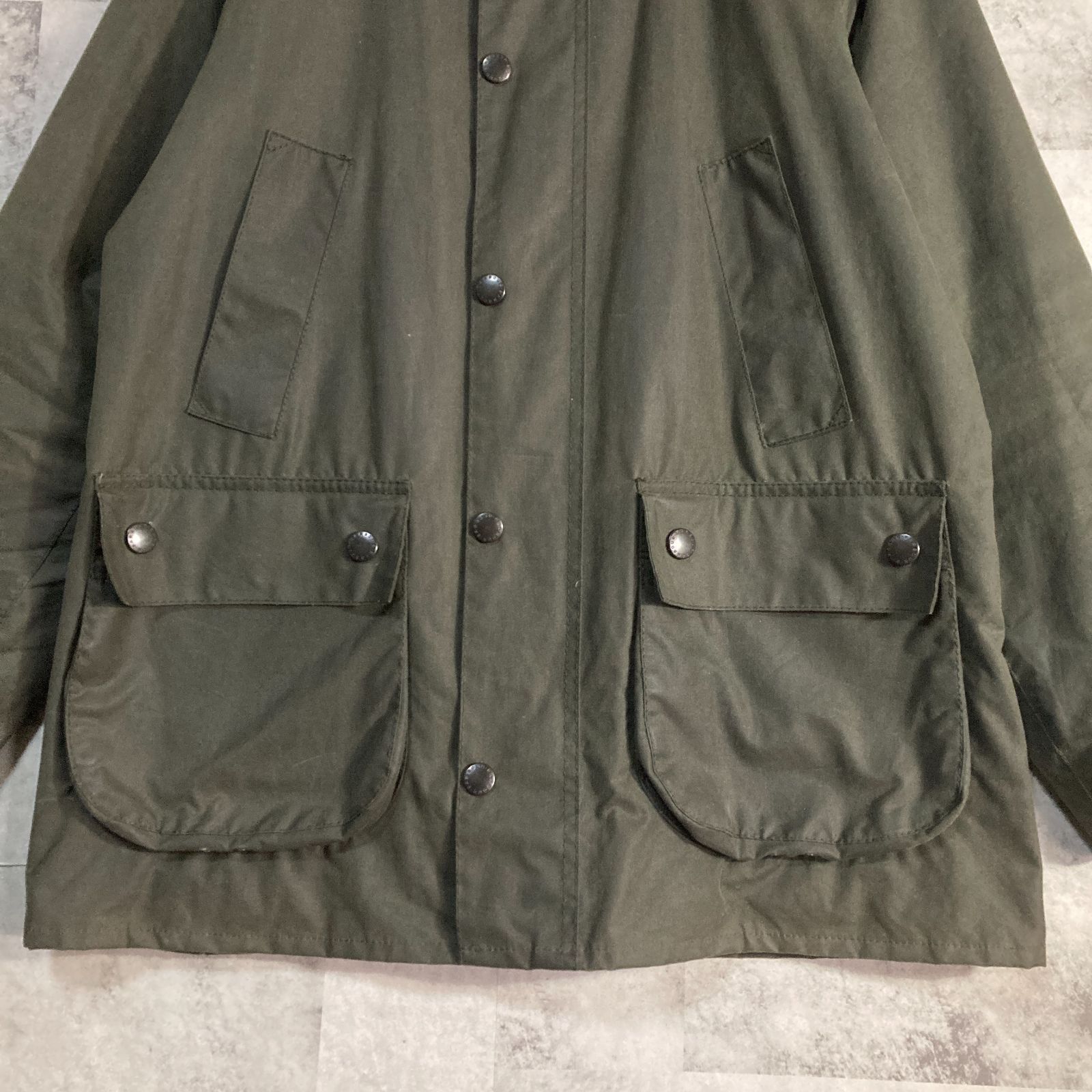 【美品】Barbour バブアー オイルドジャケット　ブルゾン　緑　英国製 中古・古着通販】Barbour (バブアー) オイルドジャケット