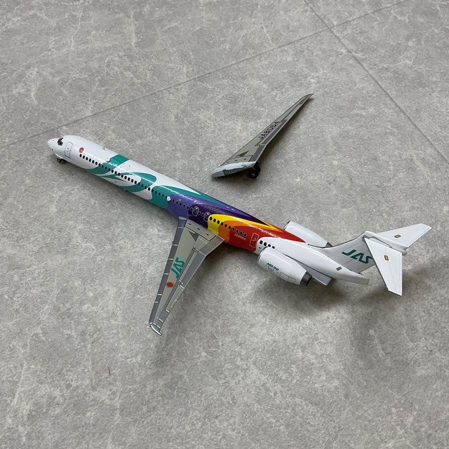 Jet-X JAS MCDONNELL DOUGLAS MD-90 Scale 1:200 JXL029A JA8064