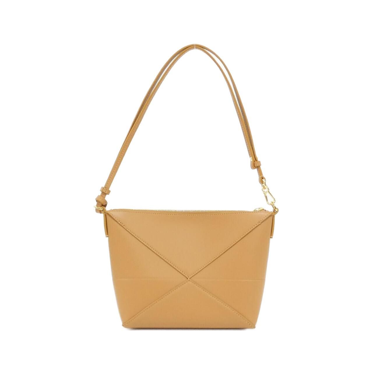 LOEWE ロエベ パズルフォルド ポーチ イエロー C510PT1X01 LOEWE(ロエベ)の隠れ名品！『パズルフォルド ポーチ』をチェック
