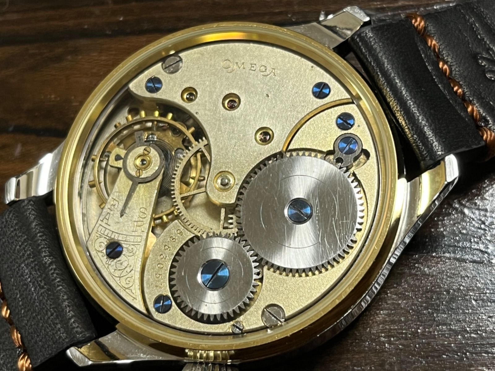 や*ン様 オメガ 手巻き時計　ビックケース　レア ◇激レア◇ OMEGA◇オメガ◇ビックケース◇アンティーク◇手巻き