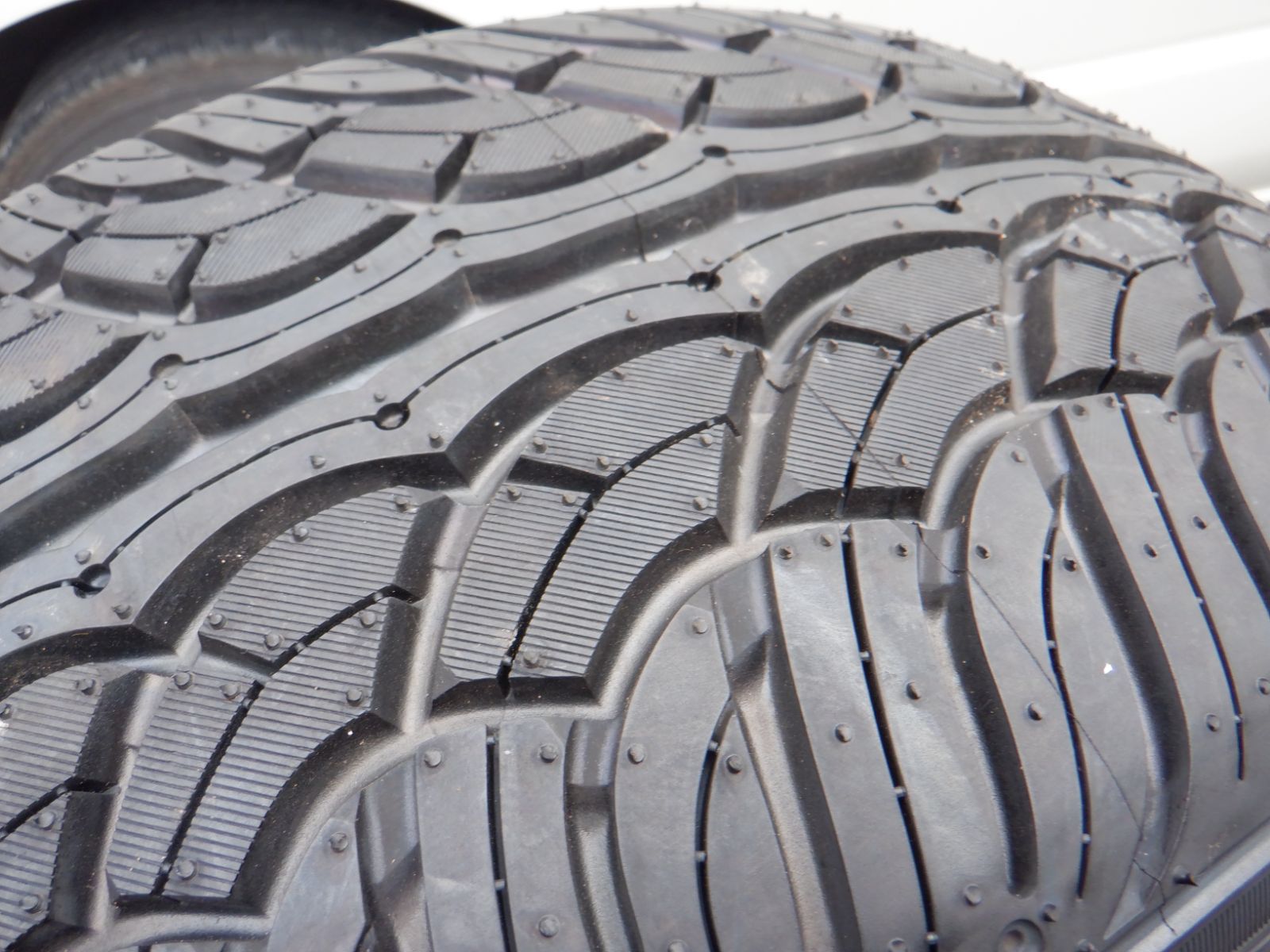 2025年製 Ｖ９０