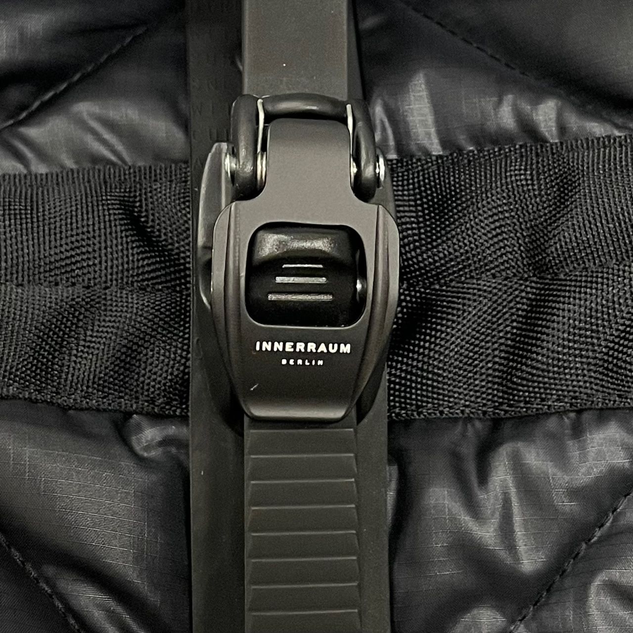 定価128700円 未使用 JUNYA WATAMABE MAN ×INNERRAM 23AW ミリタリー