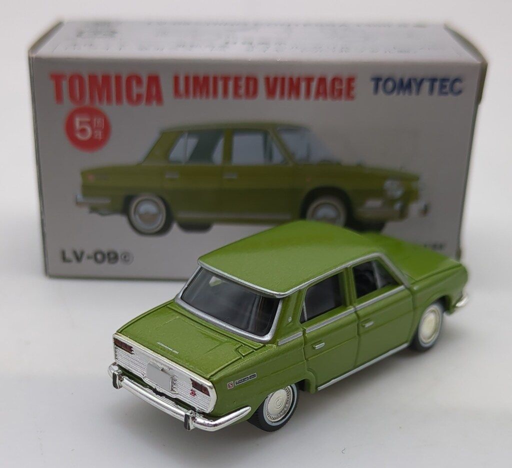 トミーテック TOMICA LIMITED VINTAGE 日野コンテッサ1300S(緑