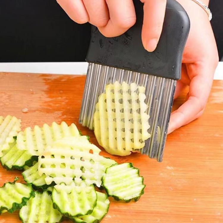 波型ナイフ 波型カッター 2個セット 野菜 ポテトカッター 波型包丁 包丁 ポテトスライサー フランス風 ステンレス製 ほうちょう ナイフ ポテトスライサー フライドポテト 調理器具 食器 2サイズ cjfj142753