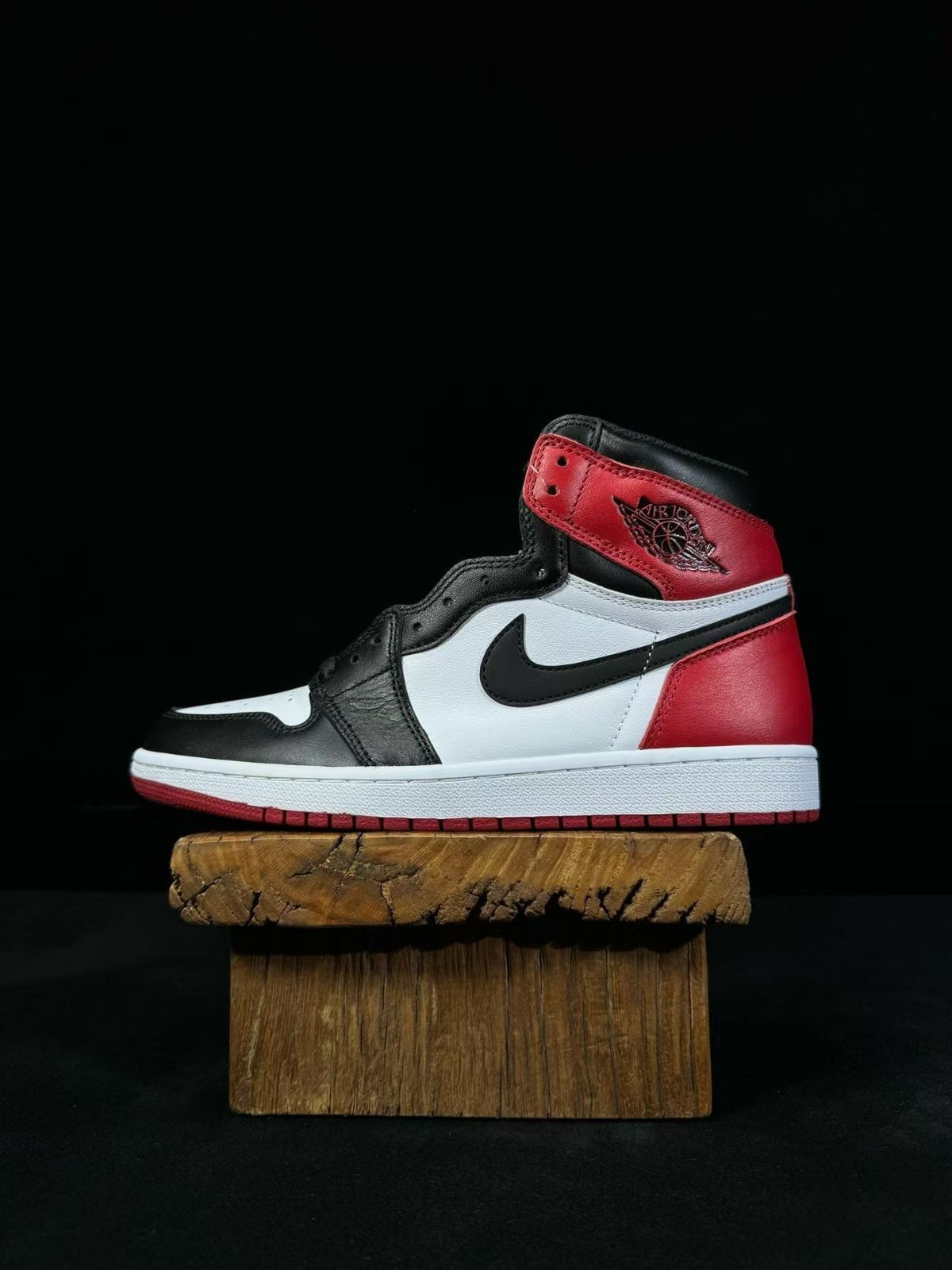 AIR JORDAN1 RETRO HIGH OG BLACK TOE 555088-125 エアジョーダン1 ハイカットスニーカー ブラック/レッド つま黒