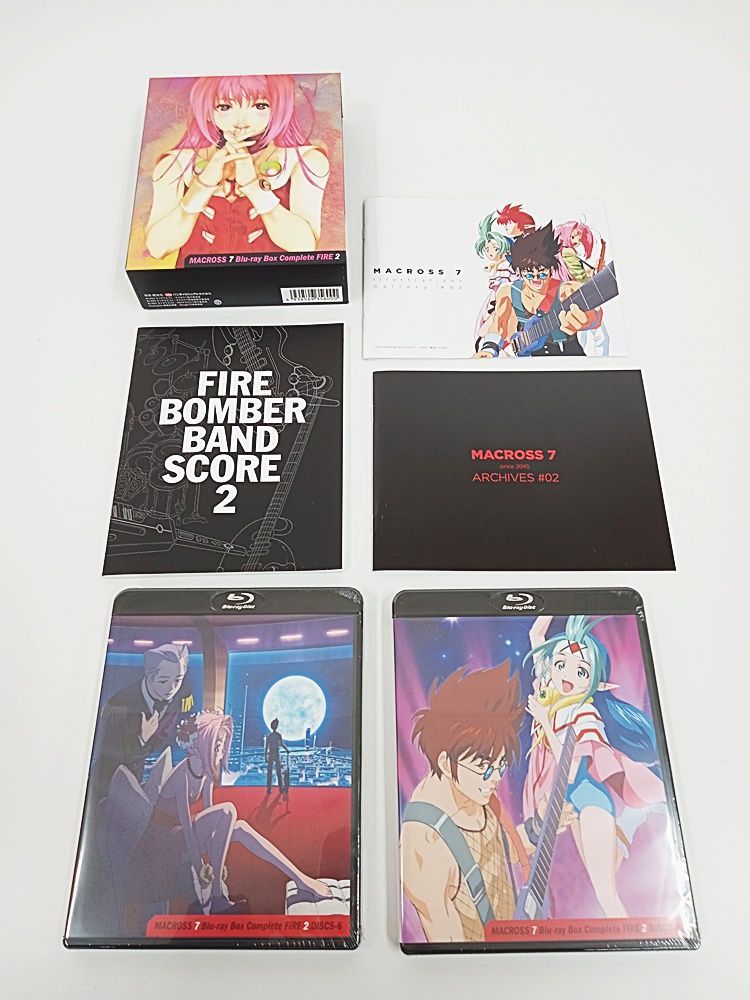 マクロス7 Blu-ray Box Complete FIRE 全2BOXセット【MA4D6-259