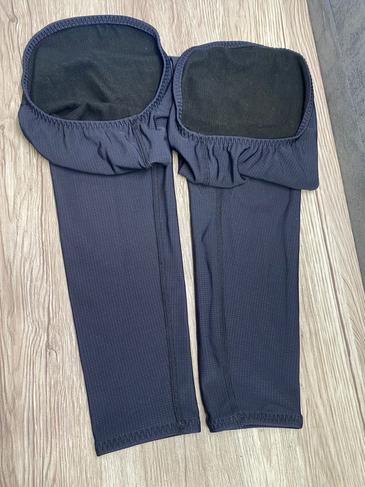 Café du Cycliste カフェドシクリステ オルガ ニーウォーマー ニー