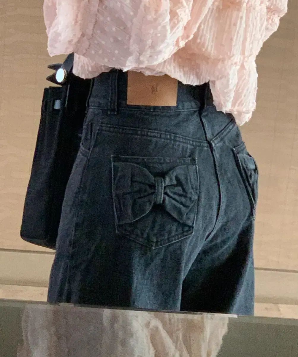 週末のみ ヴィチーニ リボンポケットデニム S 黒と青