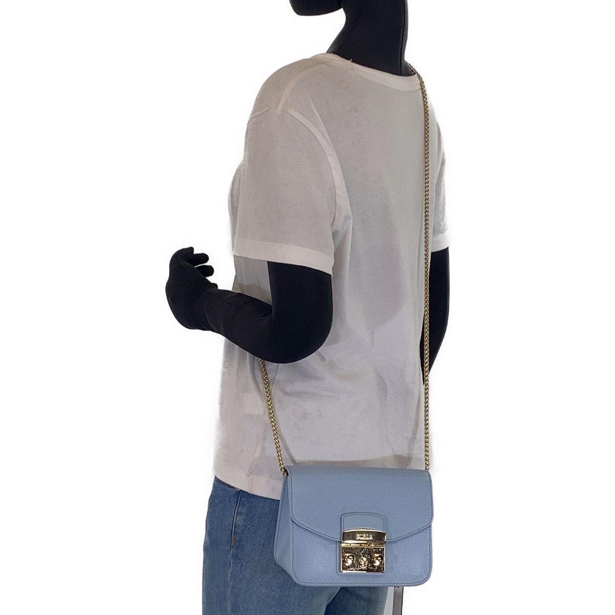 FURLA フルラ  メトロポリス ショルダーバッグ　ゴールドチェーンライトブルーレザー FURLA フルラ メトロポリス ショルダーバッグ ゴールドチェーンライト