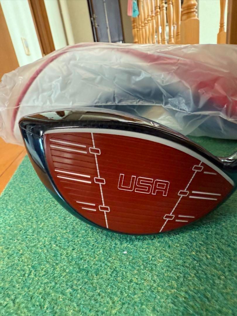 テーラーメイドQI35 ドライバー 赤黒 USA仕様