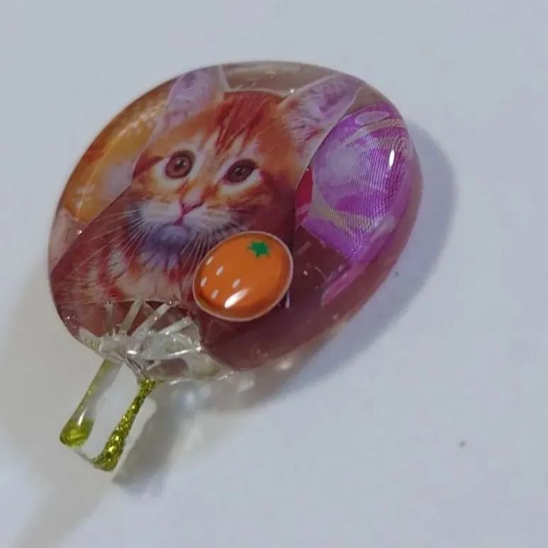 ねこちゃん♡みかん大好き茶トラ猫・ウチワ形のかわいいヘアゴム ねこ  