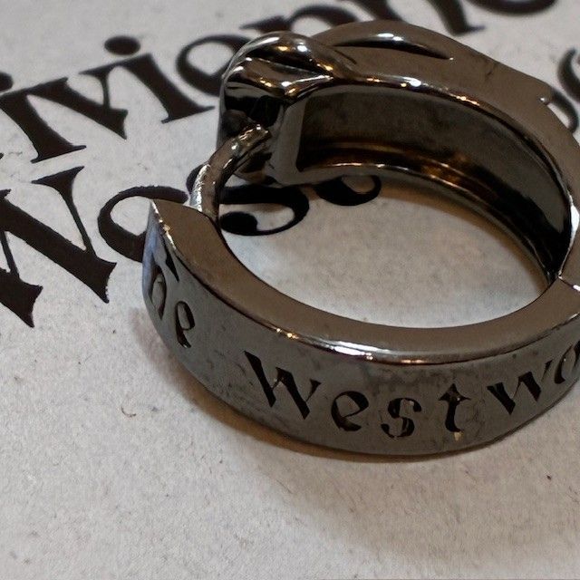 ヴィヴィアンウエストウッド Vivienne Westwood MAN BOBBY オーブ