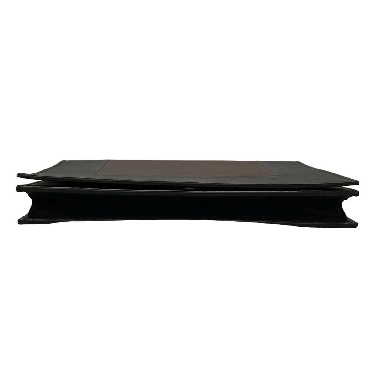 クラッチバッグ