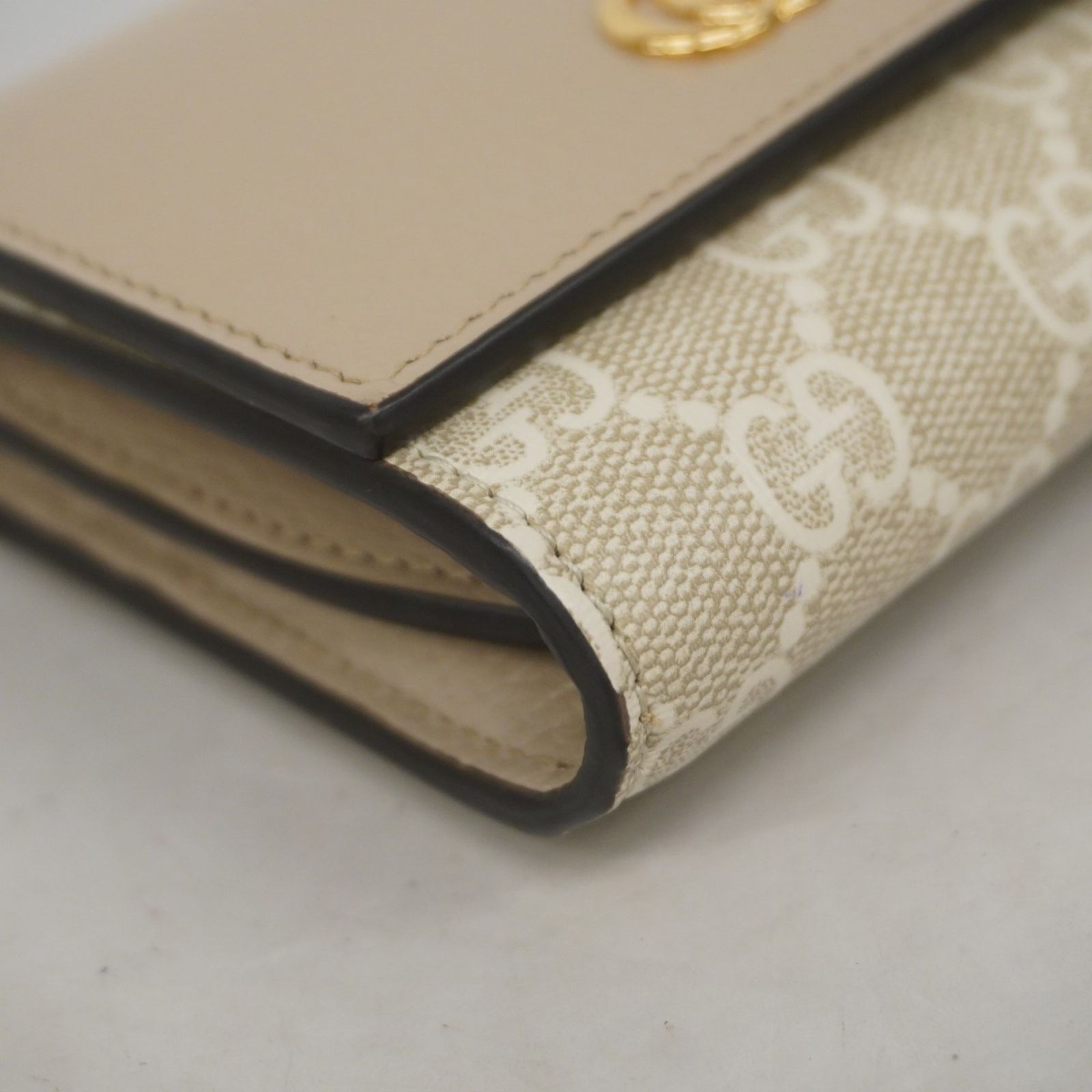 ベージュ レディース