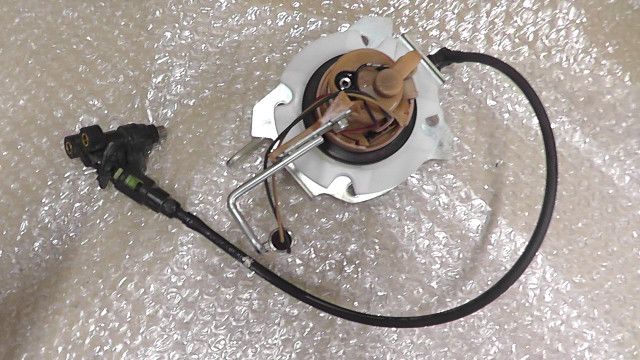 燃料ポンプ 1760074036