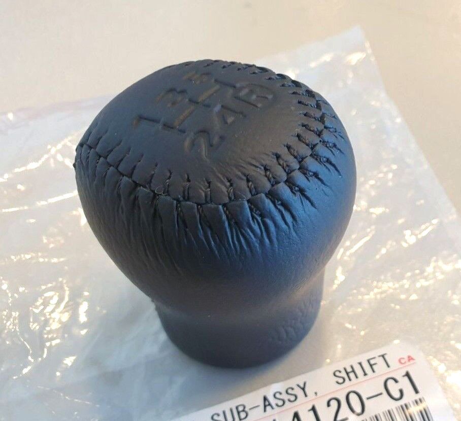 新品純正 MR2 MR-S MRS セリカ スープラ 5速 レザー シフトノブ 新品トヨタ純正 MR-S MRS MR2 セリカ スープラ 5速 レザー シフトノブ