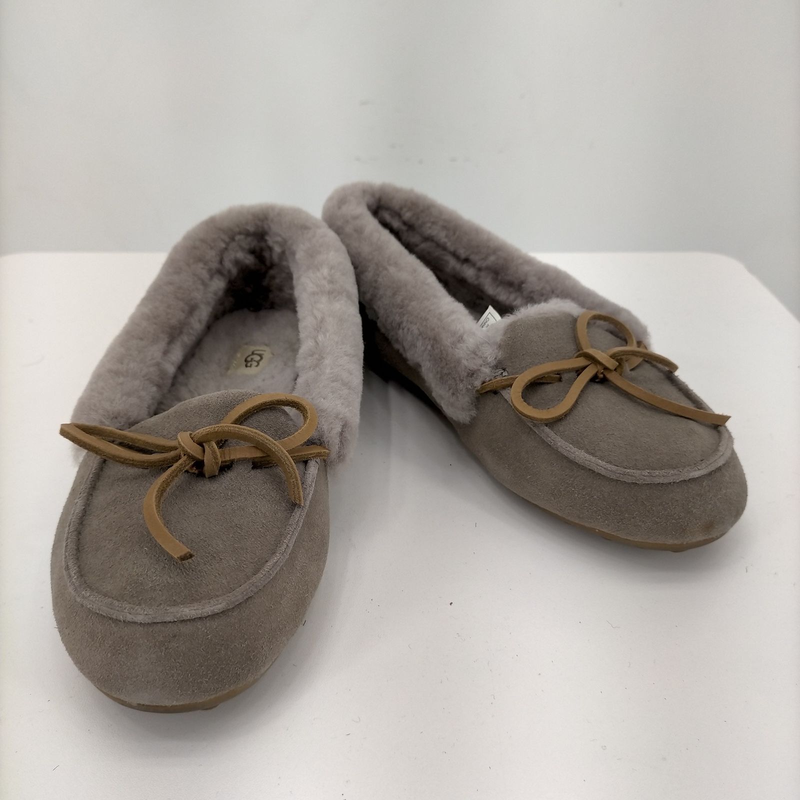 アグ UGG SOLANA LOAFER レディース JPN：24 - メルカリ