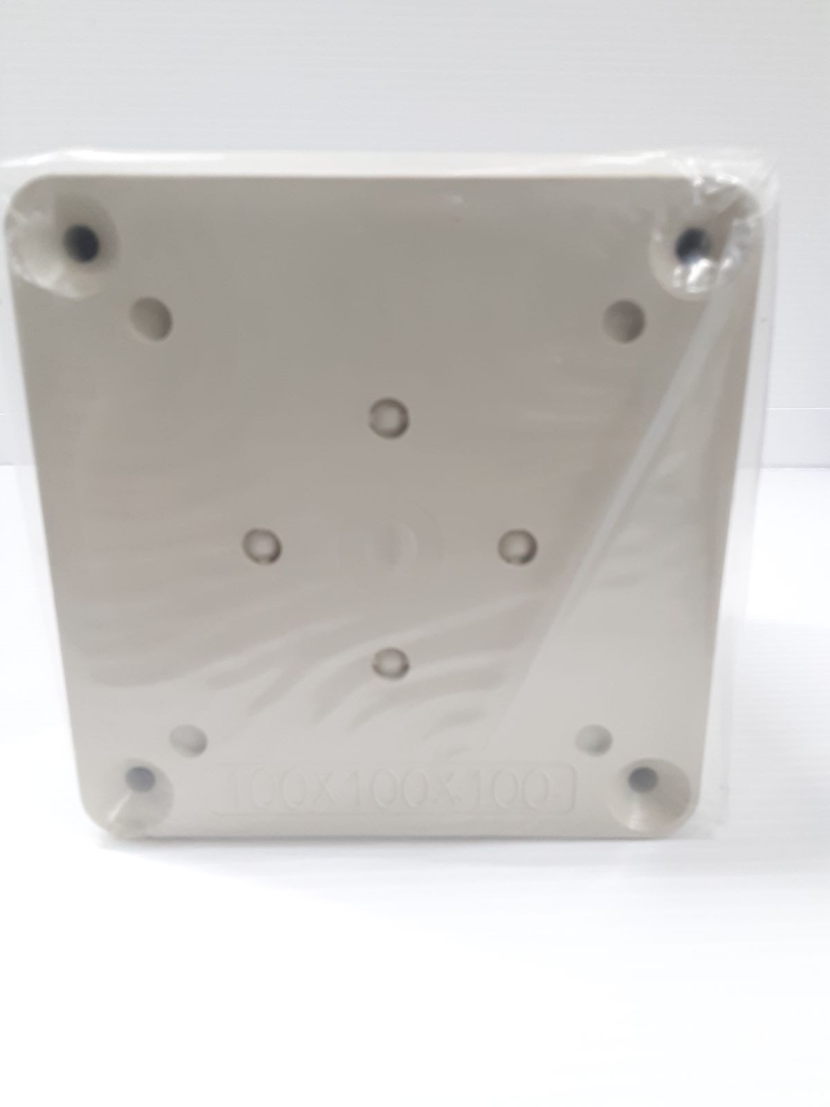 未来工業 防水プールボックス 平蓋 正方形 ノックなし 700×700×700 グレー PVP-7070A - 1