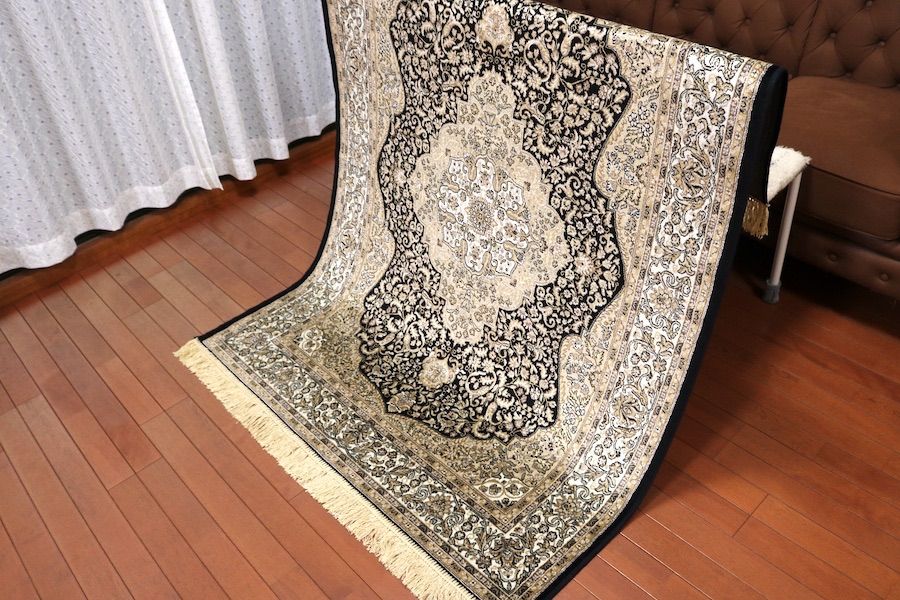 ペルシャ柄絨毯 120×160 新品未使用 カーペット 訳あり アウトレット ペルシャ柄絨毯 120×160 新品未使用 カーペット 訳あり