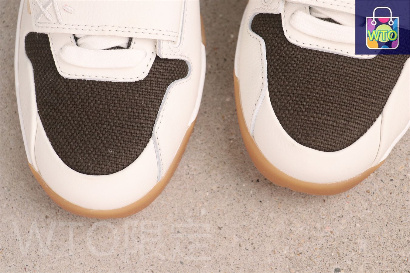 エアジョーダン モカトレイ