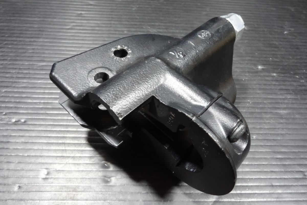 緊急大幅値下げ！ フロントブレーキ マスターシリンダー 1|2インチ クラッチホルダー ハーレー 純正 ソフテイル FXSB1580 R20250922